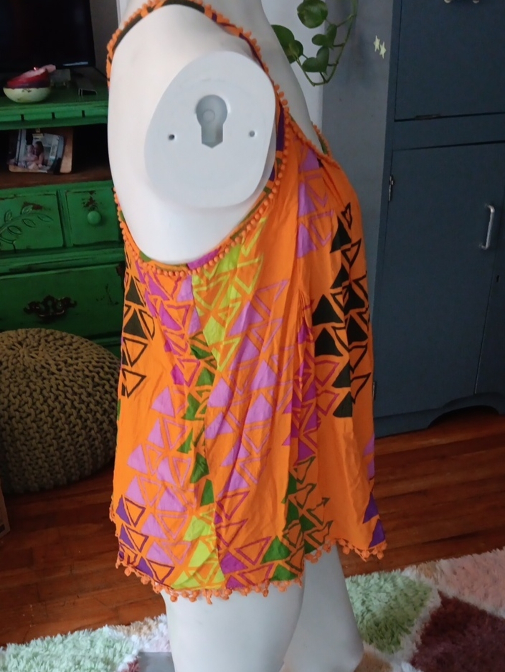 STYLUS Multicolor Geometric Tank Top - Picture 3 of 10
